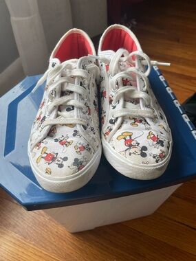 Womens White Mickey Mouse Print Canvas Sneakers
